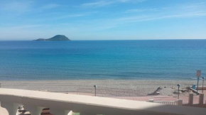 Villa Isla Grosa- primera línea mar